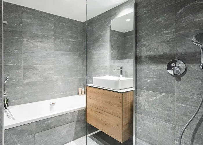 Joli Duplex 8 Pers, Skis Aux Pieds, Parking Couvert, Village - Fr-1-631-108 Courchevel